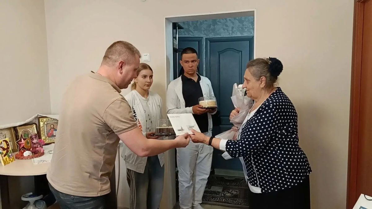 Андрей Рубанцов: СЕГОДНЯ СВОЙ ДЕНЬ РОЖДЕНИЯ ОТМЕЧАЕТ РОВЕНЧАНКА НАТАЛЬЯ АЛЕКСЕЕВНА БРАГИНА Андрей Рубанцов: СЕГОДНЯ СВОЙ ДЕНЬ РОЖДЕНИЯ ОТМЕЧАЕТ РОВЕНЧАНКА НАТАЛЬЯ АЛЕКСЕЕВНА БРАГИНА