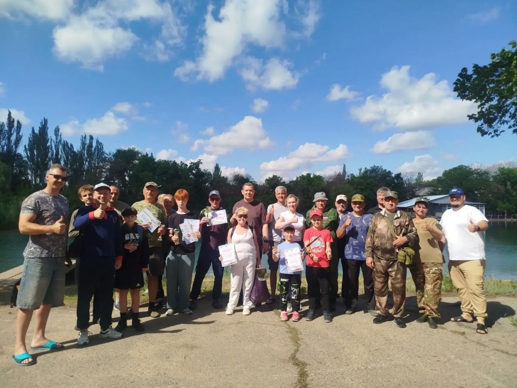 День рыбака в Брянке: азарт, улов и ароматная уха День рыбака в Брянке: азарт, улов и ароматная уха