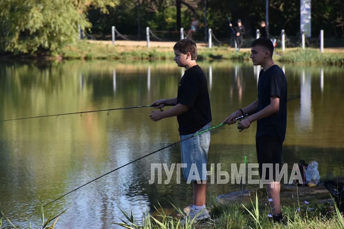 В Брянке состоялось традиционное первенство по рыбной ловле, приуроченное ко Дню рыбака В Брянке состоялось традиционное первенство по рыбной ловле, приуроченное ко Дню рыбака