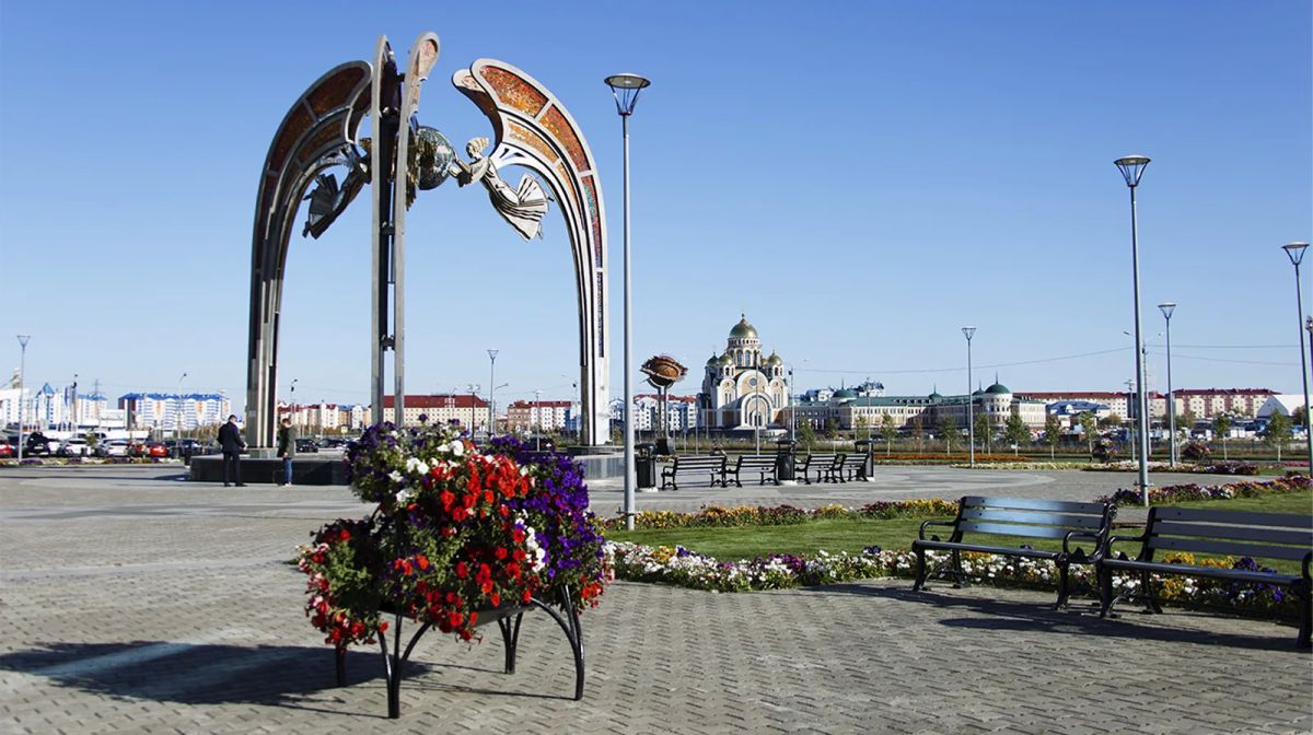 Рубрика "100 фактов о РОССИИ" Салехард — единственный в мире город на Северном Полярном круге Рубрика "100 фактов о РОССИИ" Салехард — единственный в мире город на Северном Полярном круге