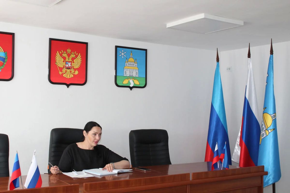 В администрации Новопсковского муниципального округа прошло еженедельное аппаратное совещание