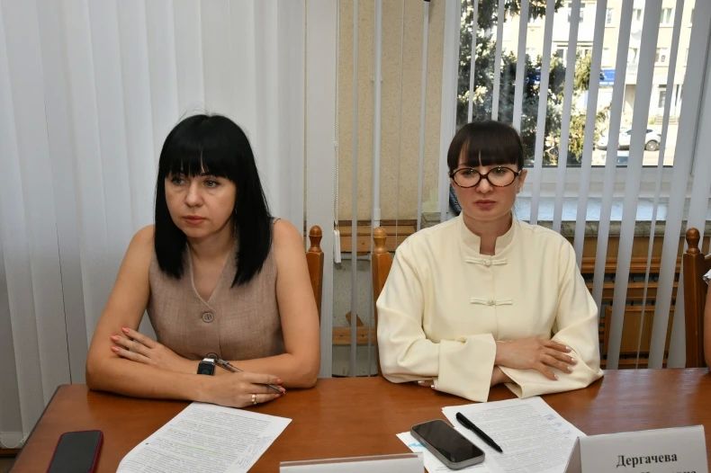 Проведено заседание Комиссии по делам несовершеннолетних и защите их прав Проведено заседание Комиссии по делам несовершеннолетних и защите их прав