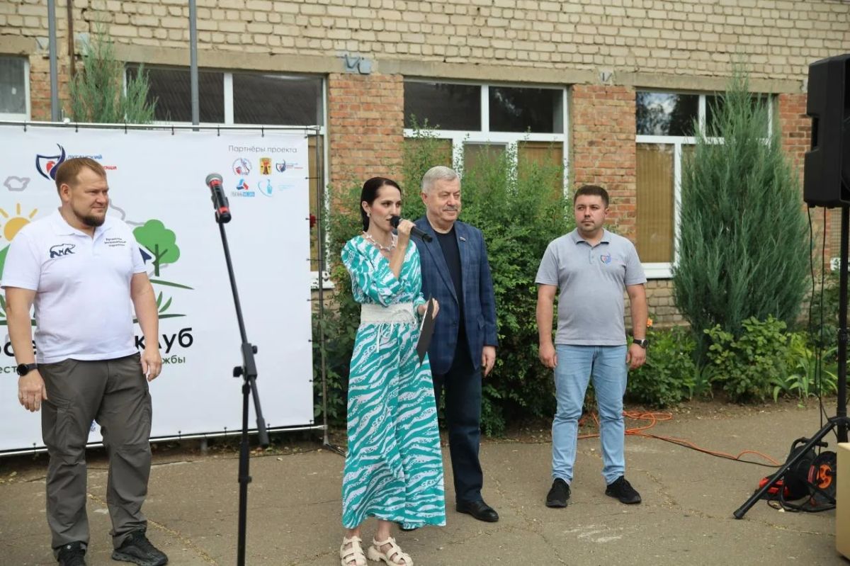 Праздник двора объединил луганчан в Большой Вергунке Праздник двора объединил луганчан в Большой Вергунке