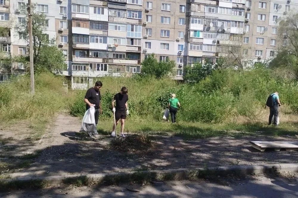 Мероприятия по благоустройству помогают сделать наш город чище Мероприятия по благоустройству помогают сделать наш город чище