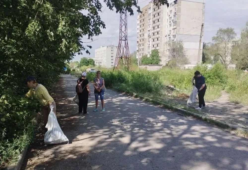 Мероприятия по благоустройству помогают сделать наш город чище Мероприятия по благоустройству помогают сделать наш город чище