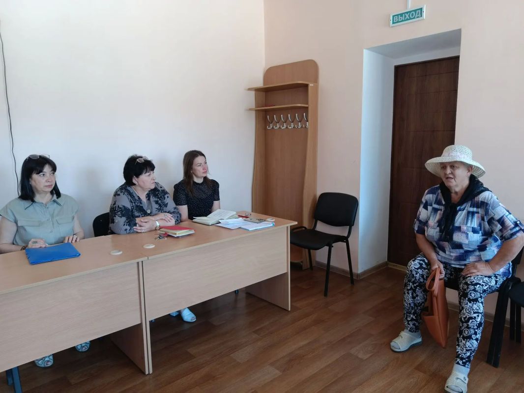 В Ровеньках состоялся личный приём граждан В Ровеньках состоялся личный приём граждан