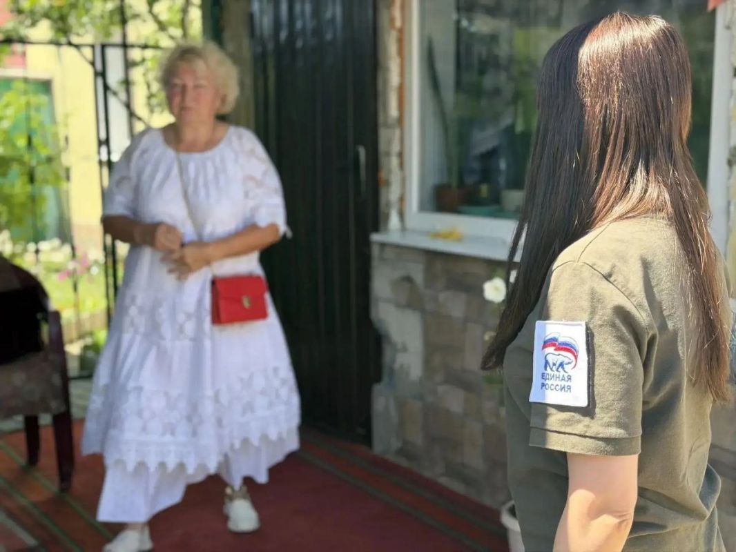 Секретарь Северодонецкого местного отделения партии "ЕДИНАЯ РОССИЯ" Яна Сылкина помогает матери погибшего участника СВО с переоформлением инвалидности и заменой протеза Секретарь Северодонецкого местного отделения партии "ЕДИНАЯ РОССИЯ" Яна Сылкина помогает матери погибшего участника СВО с переоформлением инвалидности и заменой протеза