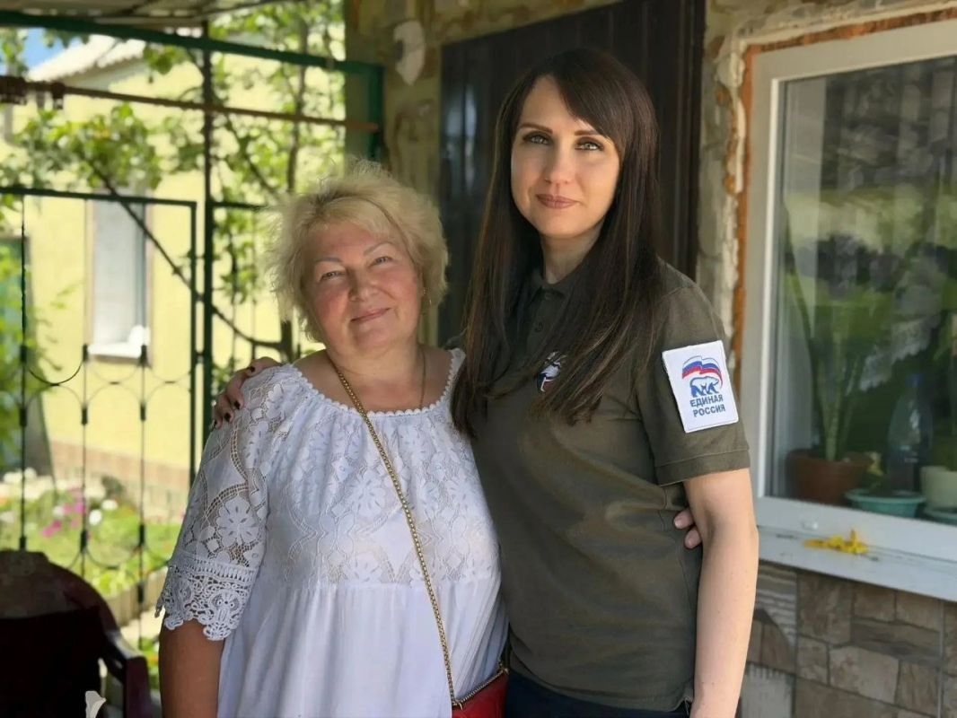 Секретарь Северодонецкого местного отделения партии "ЕДИНАЯ РОССИЯ" Яна Сылкина помогает матери погибшего участника СВО с переоформлением инвалидности и заменой протеза Секретарь Северодонецкого местного отделения партии "ЕДИНАЯ РОССИЯ" Яна Сылкина помогает матери погибшего участника СВО с переоформлением инвалидности и заменой протеза