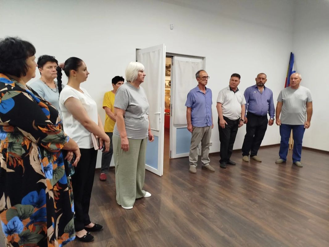 В Станично-Луганском округе открылась передвижная выставка о преступлениях нацистов против мирного населения в годы ВОВ В Станично-Луганском округе открылась передвижная выставка о преступлениях нацистов против мирного населения в годы ВОВ