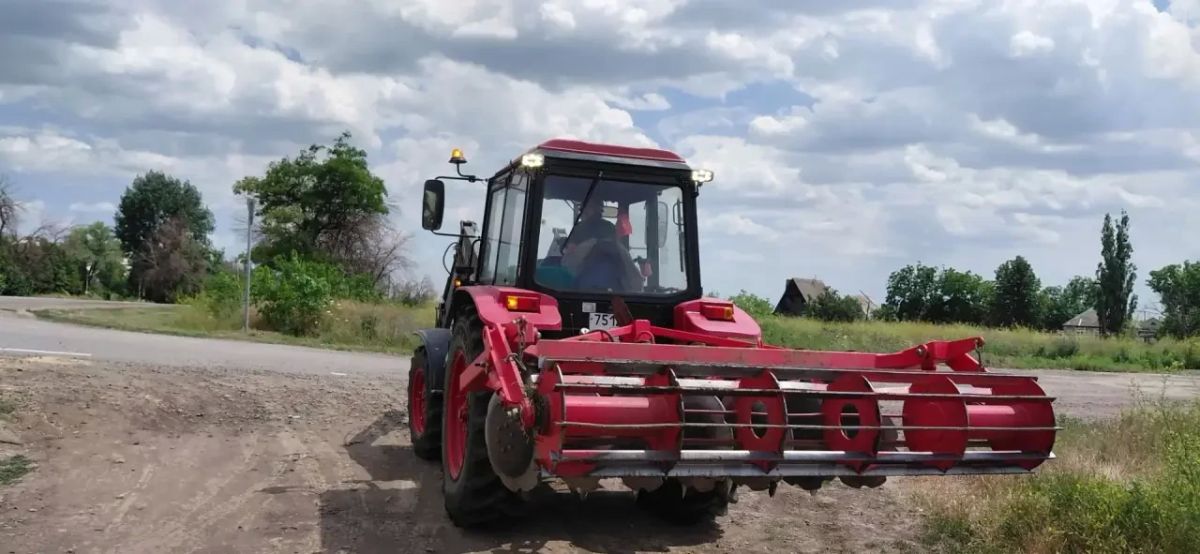 В Молодогвардейске выполнены работы по повторной противопожарной опашке В Молодогвардейске выполнены работы по повторной противопожарной опашке