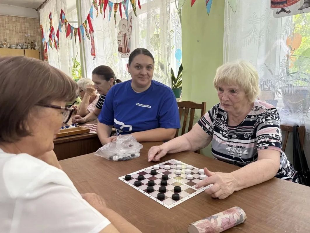 В Антраците состоялся турнир по настольным играм в рамках спортивного марафона «Сила России» В Антраците состоялся турнир по настольным играм в рамках спортивного марафона «Сила России»