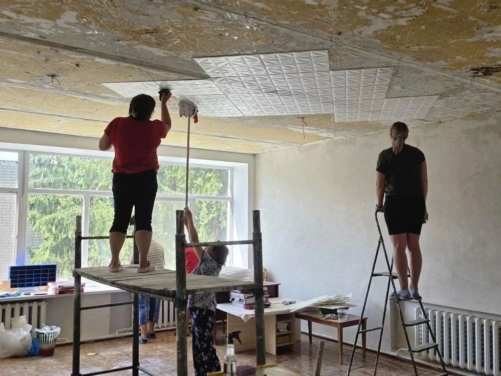 В учреждениях Краснолучского округа продолжаются ремонты к новому учебному году В учреждениях Краснолучского округа продолжаются ремонты к новому учебному году