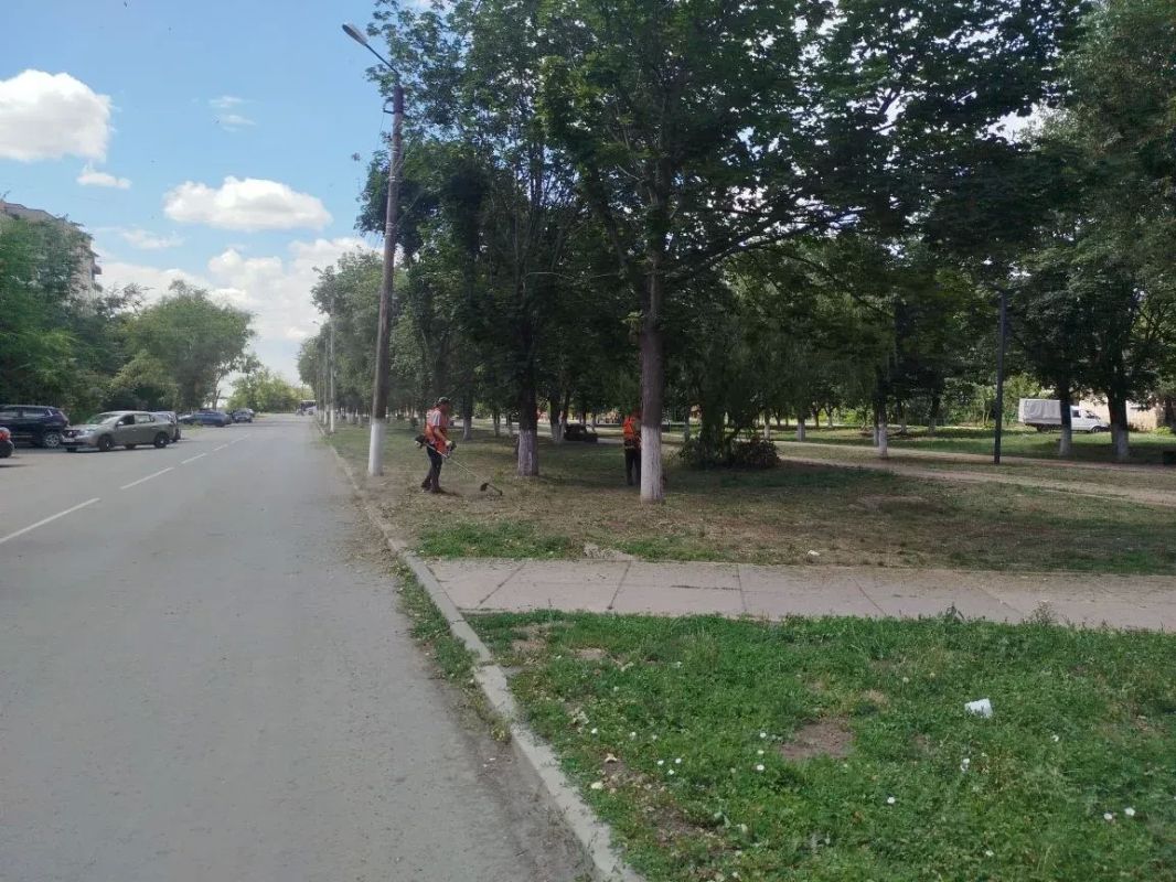 Благоустройство общественных территорий городского округа город Ровеньки продолжается Благоустройство общественных территорий городского округа город Ровеньки продолжается