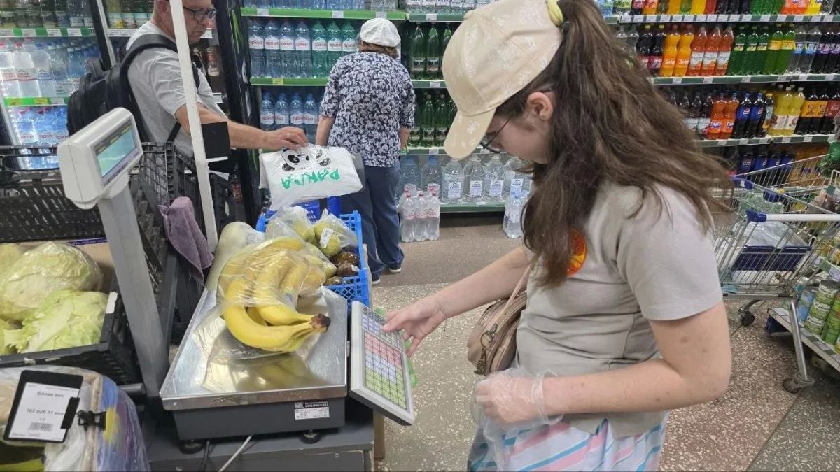 «Лучик заботы»: как юные волонтеры согревают сердца в Рубежном «Лучик заботы»: как юные волонтеры согревают сердца в Рубежном
