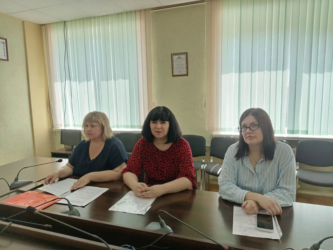 Заседание межведомственной комиссии по утверждению программы социальной адаптации Заседание межведомственной комиссии по утверждению программы социальной адаптации