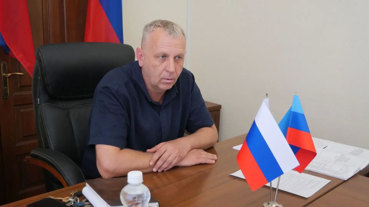 Первый заместитель Администрации города Луганска Владимир Воронин провел очередной личный прием граждан Первый заместитель Администрации города Луганска Владимир Воронин провел очередной личный прием граждан