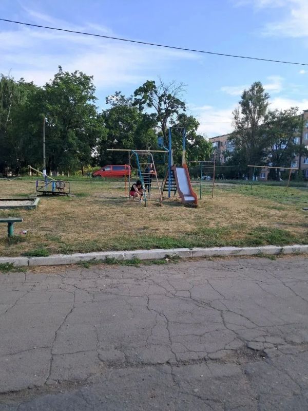 В городе Петровское состоялась акция по благоустройству В городе Петровское состоялась акция по благоустройству