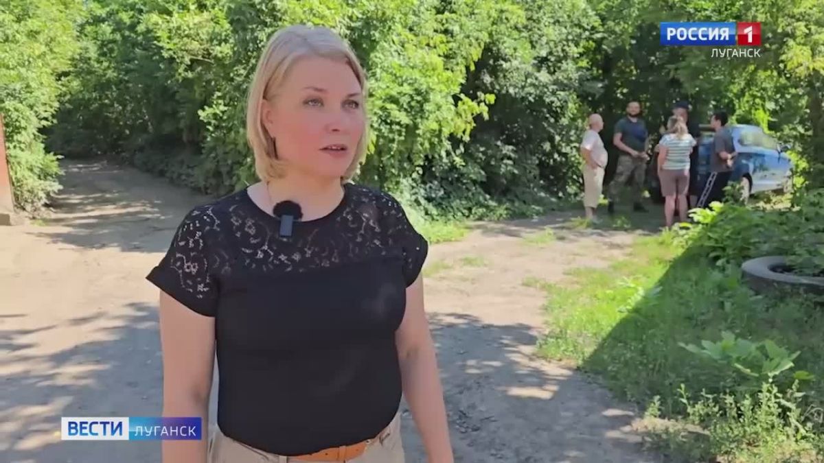 Жителям, пострадавшим после обрушения дома в Краснодоне, оказывают всю необходимую помощь