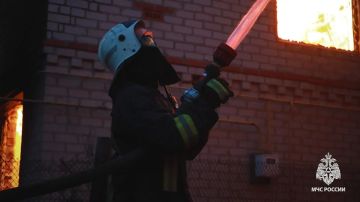 За сутки в ЛНР потушили 17 пожаров