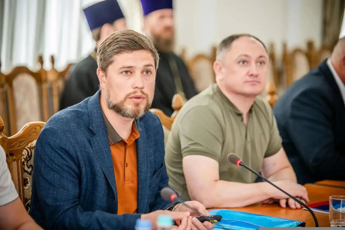 Андрей Губарев: В Луганске планируется открытие филиала Дома народов России — в рамках системной работы по развитию межнационального диалога и поддержке культурного многообразия Андрей Губарев: В Луганске планируется открытие филиала Дома народов России — в рамках системной работы по развитию межнационального диалога и поддержке культурного многообразия