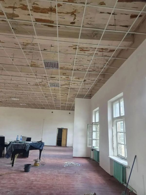 Стартовал ремонт концертного зала в Суходольской детской школе искусств