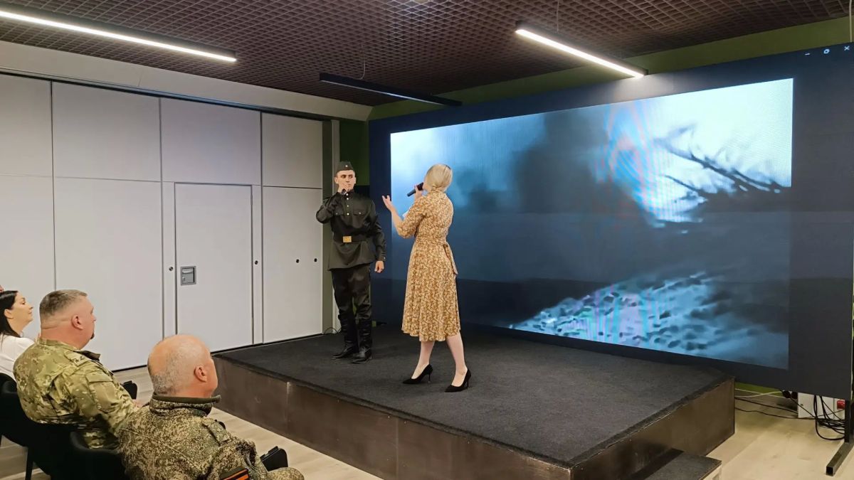 Сегодня состоялось торжественное собрание, посвящённое первой годовщине Луганского республиканского отделения Всероссийской общественной организации ветеранов «Боевое братство» Сегодня состоялось торжественное собрание, посвящённое первой годовщине Луганского республиканского отделения Всероссийской общественной организации ветеранов «Боевое братство»