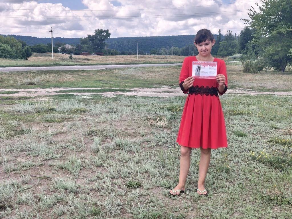 Сегодня на улице прошёл познавательный час «Осторожно, мошенники!» Сегодня на улице прошёл познавательный час «Осторожно, мошенники!»