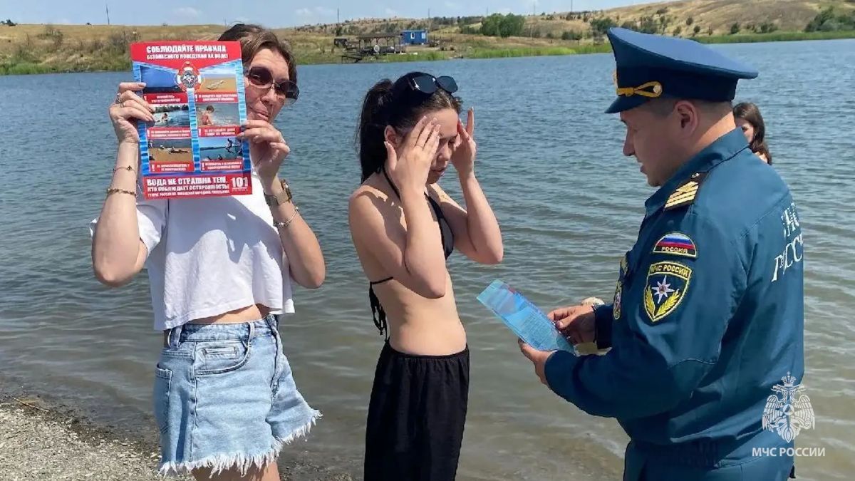 Инспекторы ГИМС МЧС России продолжают патрулирование водоёмов Инспекторы ГИМС МЧС России продолжают патрулирование водоёмов