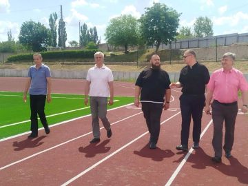 «Народный контроль" в ДШИ №1: преображение в школе искусств Брянки продолжается