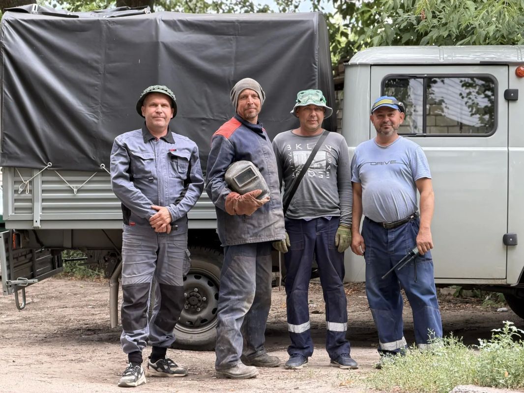 Аварийная бригада Татарстана готовит инженерные сети многоквартирных домов Лисичанска к зиме