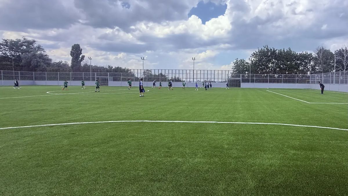 В Кировске завершили строительство нового физкультурно-оздоровительного комплекса открытого типа В Кировске завершили строительство нового физкультурно-оздоровительного комплекса открытого типа