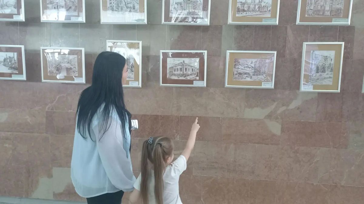 Сотрудники УФСИН России по ЛНР посетили открытие выставки «Луганская фуга» Сотрудники УФСИН России по ЛНР посетили открытие выставки «Луганская фуга»