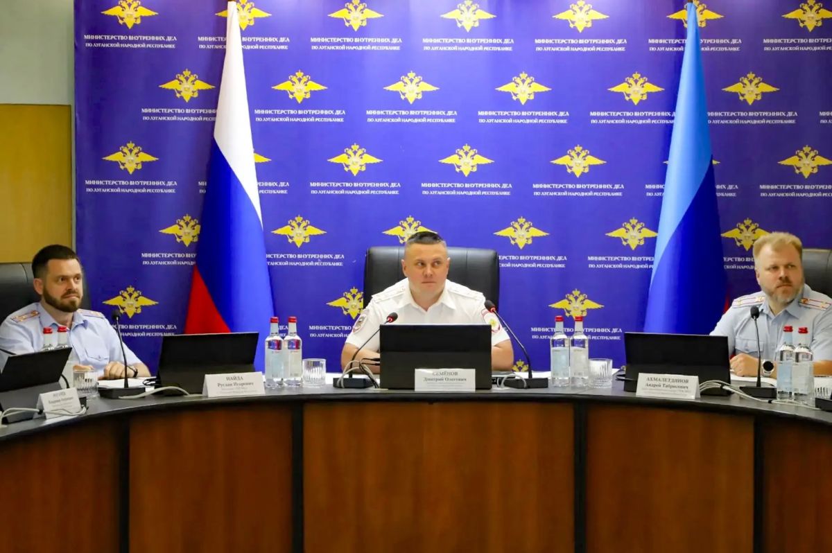 В Управлении по вопросам миграции подвели итоги деятельности за 6 месяцев В Управлении по вопросам миграции подвели итоги деятельности за 6 месяцев