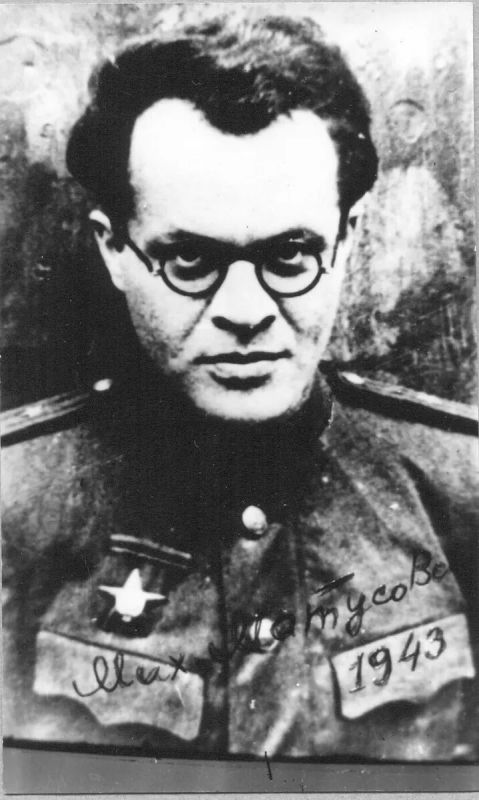 16 июля день памяти Михаила Львовича Матусовского (23.07.1915 - 16.07.1990) 16 июля день памяти Михаила Львовича Матусовского (23.07.1915 - 16.07.1990)