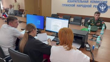 Кандидат от КПРФ подал документы на выборы в Госдуму по Луганскому округу