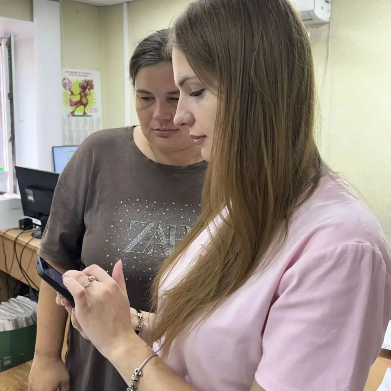 В Лутугинском муниципальном округе продолжают работу по информированию и подключению многодетных семей к «ЦифровомуID» В Лутугинском муниципальном округе продолжают работу по информированию и подключению многодетных семей к «ЦифровомуID»