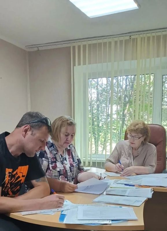 Проведен выездной прием граждан специалистами учреждения социальной сферы Проведен выездной прием граждан специалистами учреждения социальной сферы
