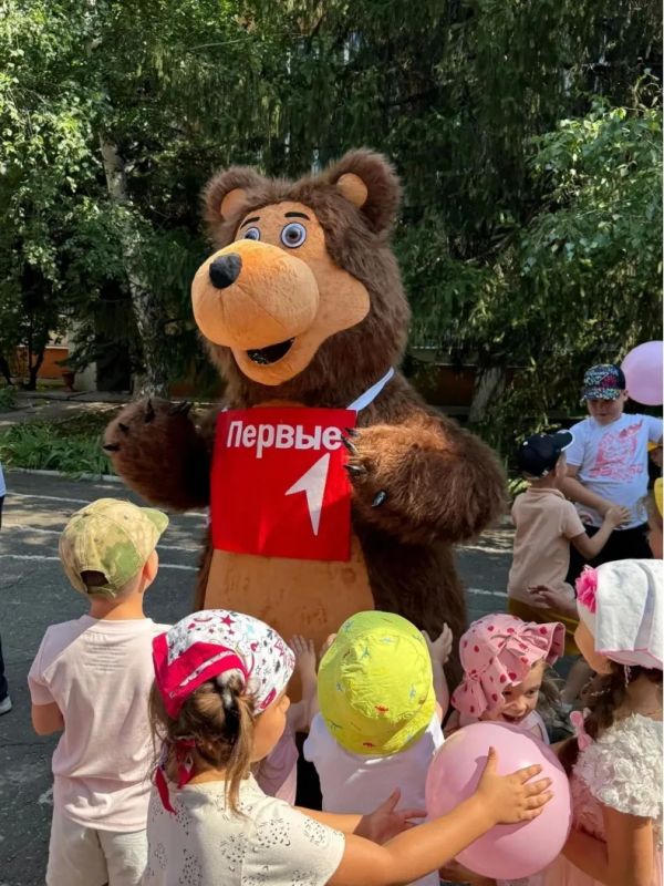 «Первые шаги» в действии. В Свердловском муниципальном округе активно реализуется Серия мероприятий «Первые шаги» в рамках деятельности Движения Первых «Первые шаги» в действии. В Свердловском муниципальном округе активно реализуется Серия мероприятий «Первые шаги» в рамках деятельности Движения Первых