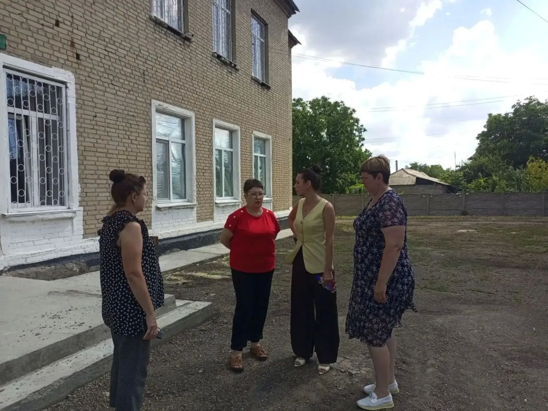 Андрей Рубанцов: Продолжаем обновлять школы и детские сады нашего городского округа благодаря поддержке Республики Коми Андрей Рубанцов: Продолжаем обновлять школы и детские сады нашего городского округа благодаря поддержке Республики Коми