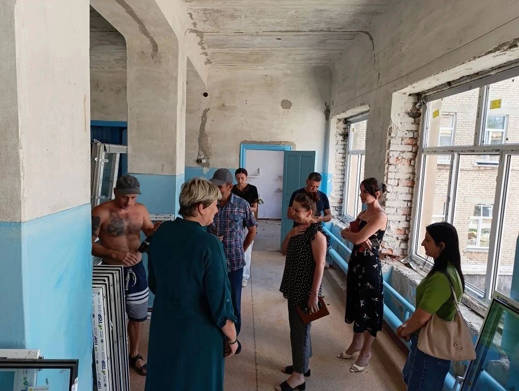 В образовательных учреждениях городского округа продолжает ремонт В образовательных учреждениях городского округа продолжает ремонт