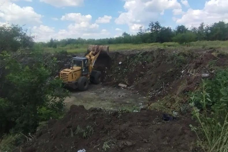 В посёлке Хмельницкий ликвидирована несанкционированная свалка В посёлке Хмельницкий ликвидирована несанкционированная свалка