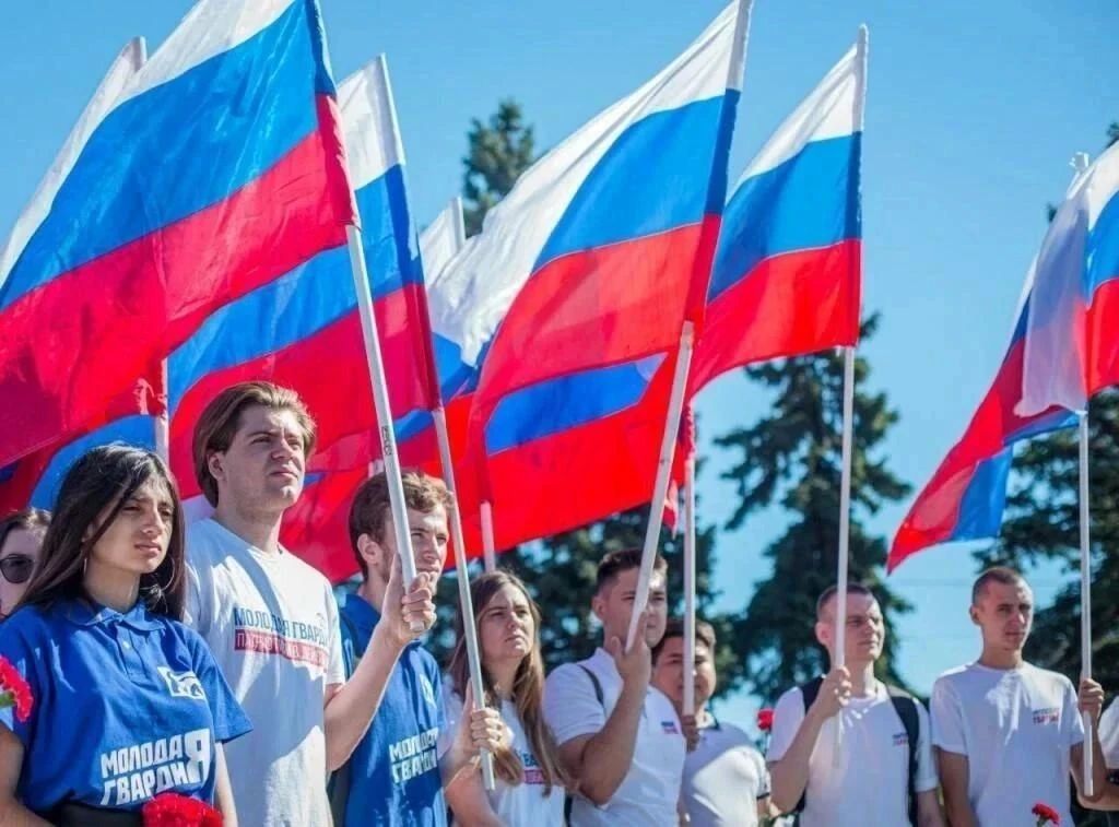 Андрей Губарев: Правительство ЛНР утвердило план реализации Стратегии молодёжной политики до 2030 года