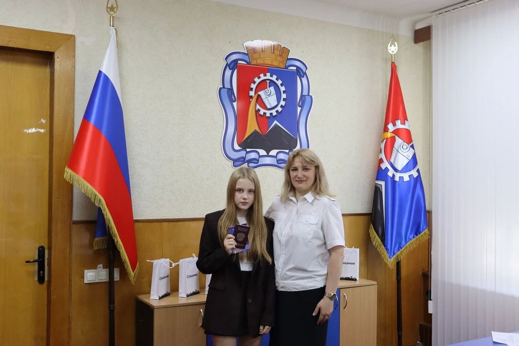 «Быть верным России, уважать её культуру, историю и традиции» «Быть верным России, уважать её культуру, историю и традиции»