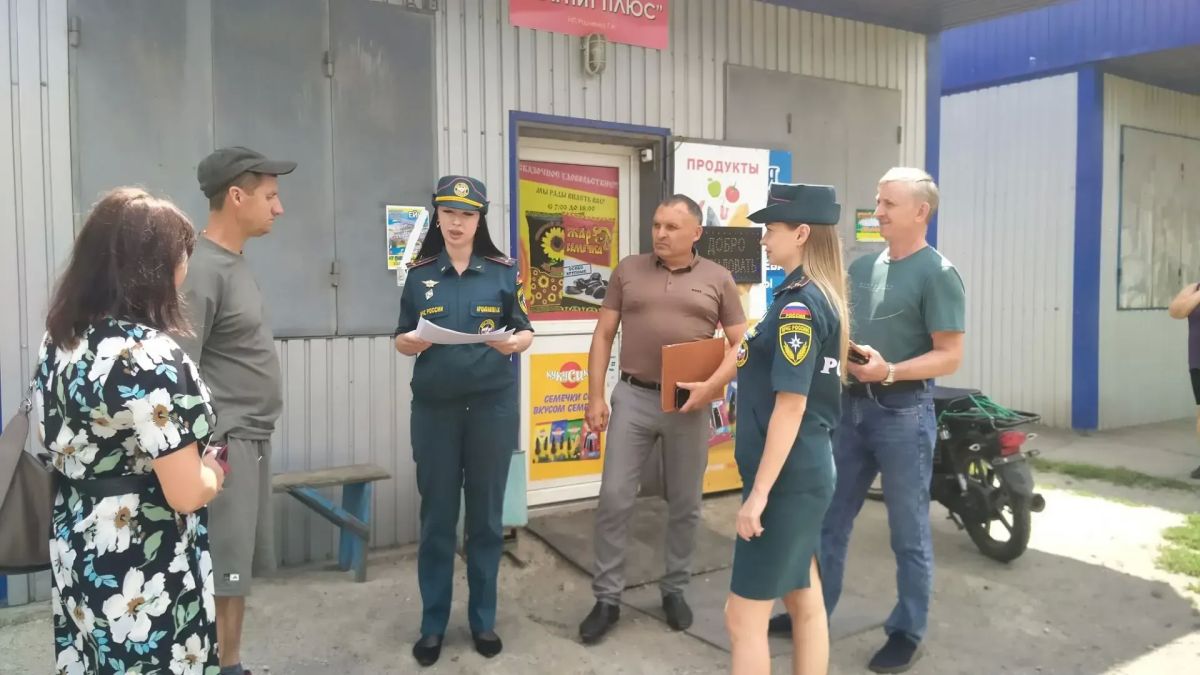 В пгт Михайловка прошла встреча с жителями поселка В пгт Михайловка прошла встреча с жителями поселка
