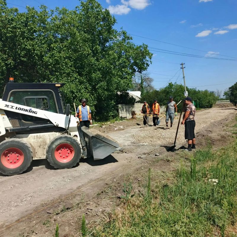В рамках реализации программы по благоустройству, утвержденной Администрацией муниципального образования, в 2026 году планируется проведение ремонтных работ на автомобильной дороге, расположенной в поселке Металлист по улице...