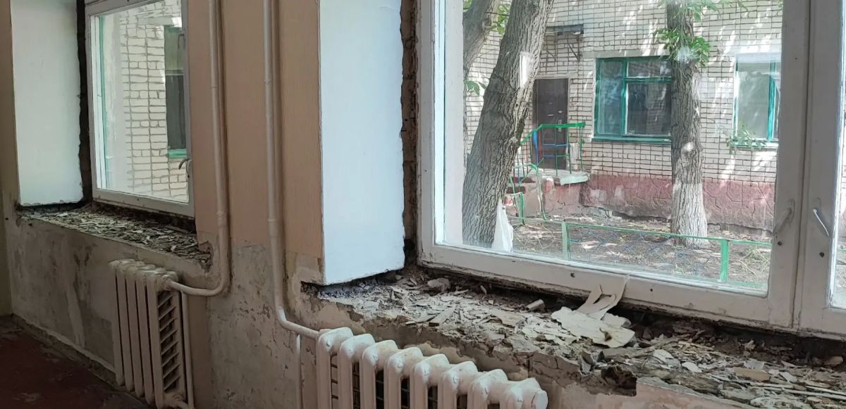 Народная программа в действии: в Антраците продолжается ремонт детского сада №13 «Барвинок» Народная программа в действии: в Антраците продолжается ремонт детского сада №13 «Барвинок»