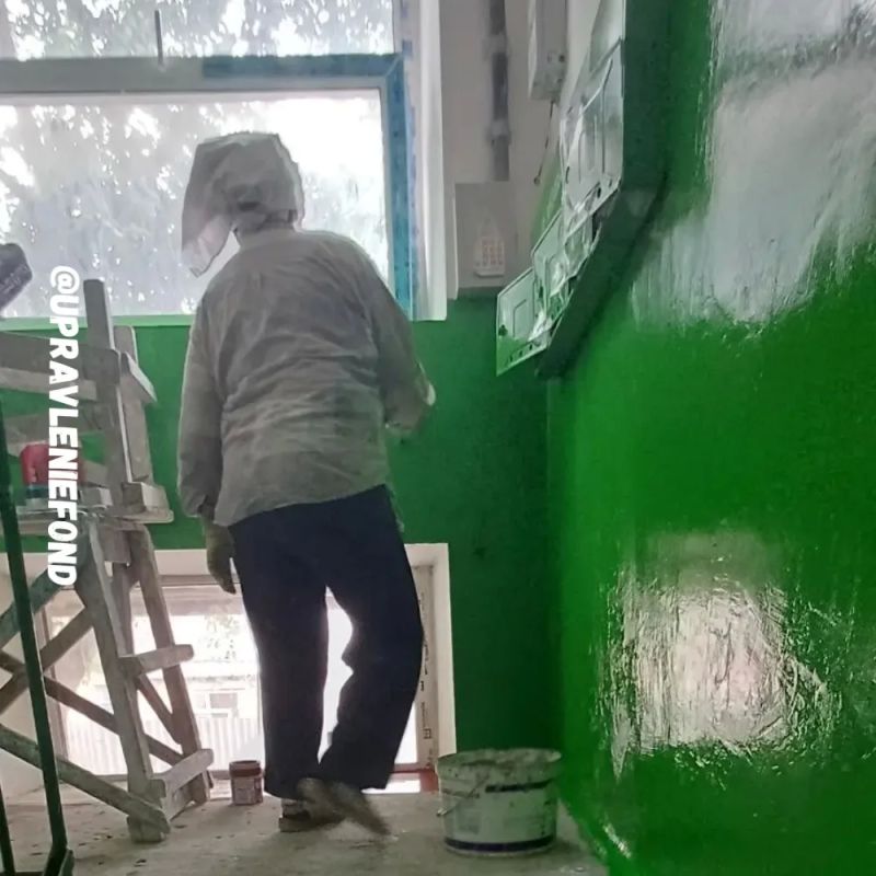 Луганский филиал завершил ремонт подъезда в одном из МКД в центре города Луганский филиал завершил ремонт подъезда в одном из МКД в центре города