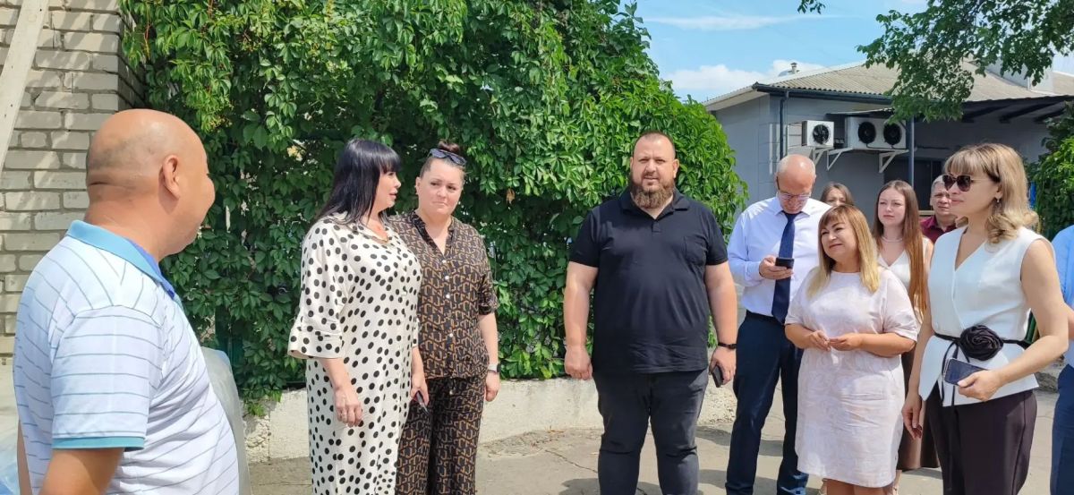 Народная программа в действии: в Антраците продолжается ремонт детского сада №13 «Барвинок» Народная программа в действии: в Антраците продолжается ремонт детского сада №13 «Барвинок»