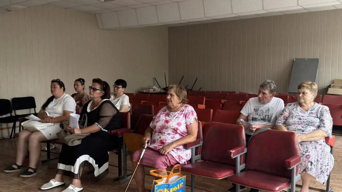 Память о подвиге защитников Отечества священна, и наш святой долг — окружить заботой их родных и близких Память о подвиге защитников Отечества священна, и наш святой долг — окружить заботой их родных и близких