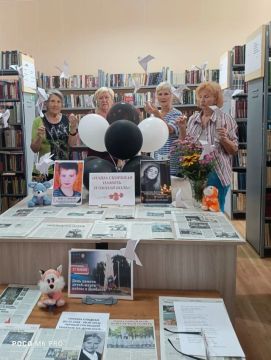 Перевальской библиотеке прошла акция «Белые ангелы Донбасса»